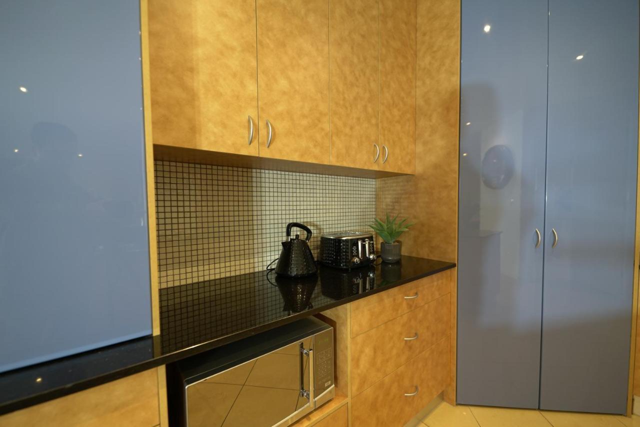 Luxury 7Brm Entire House Lakeview Blackswans Wifi Bbq Resort ポイント・クック エクステリア 写真