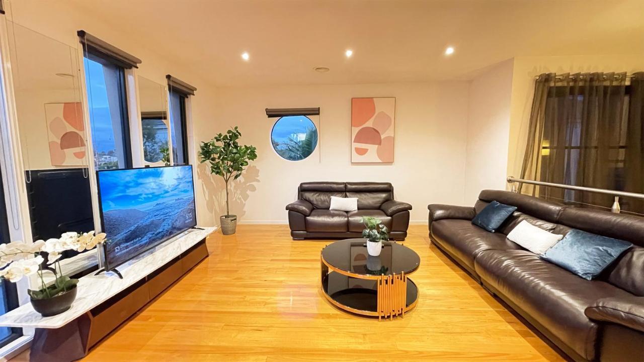 Luxury 7Brm Entire House Lakeview Blackswans Wifi Bbq Resort ポイント・クック エクステリア 写真