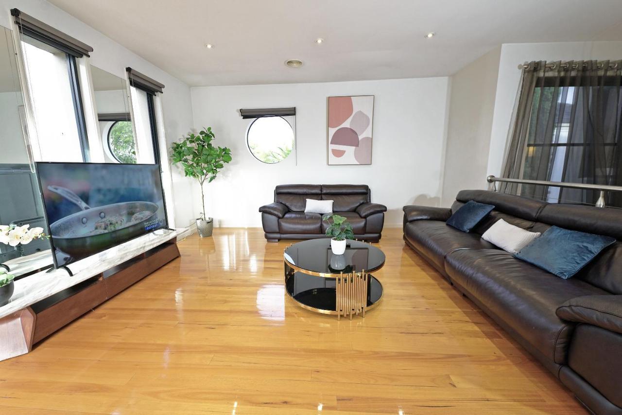 Luxury 7Brm Entire House Lakeview Blackswans Wifi Bbq Resort ポイント・クック エクステリア 写真
